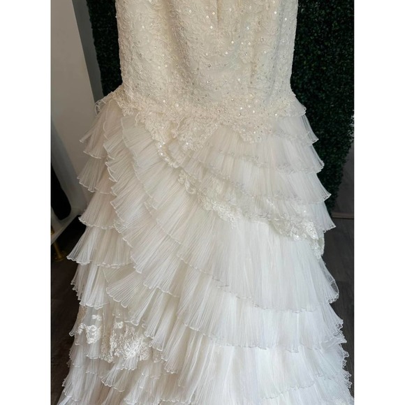 Watters New Sample White Ruffle Beaded Wedding Gown Size 12 Orig.$1200 - Picture 3 of 10